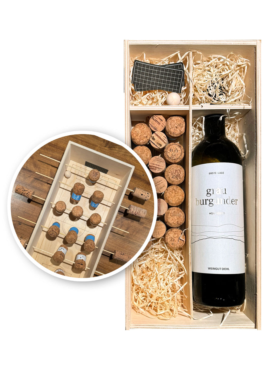 Weinkiste als Tischkicker